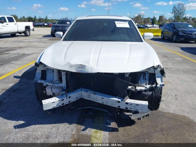 2C3CDXBG1LH144603 Dodge Charger Sxt Rwd