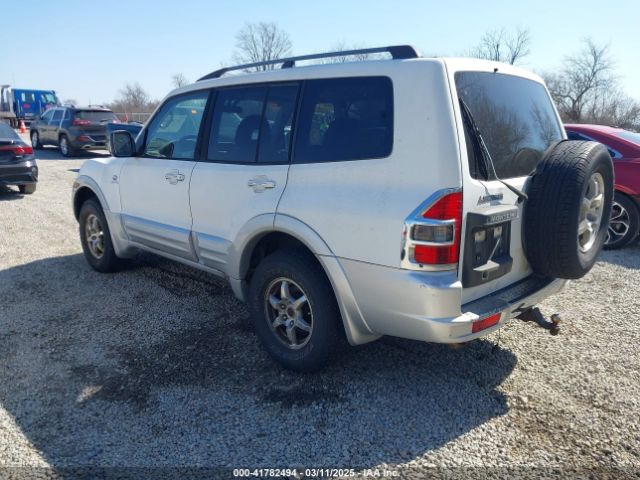 2001 MITSUBISHI MONTERO JA4MW51R91J031988 Photo 2