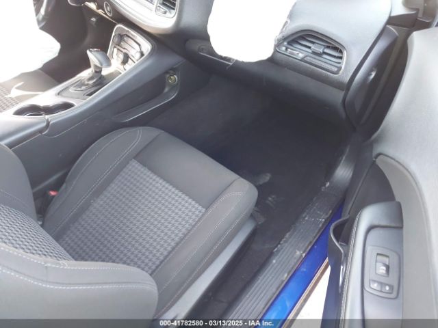 2020 DODGE CHALLENGER 2C3CDZAG7LH138544 Photo 4