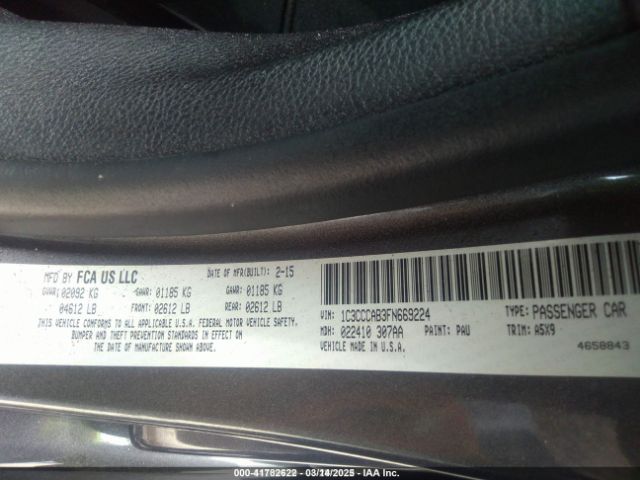 1C3CCCAB3FN669224 Chrysler 200 Limited