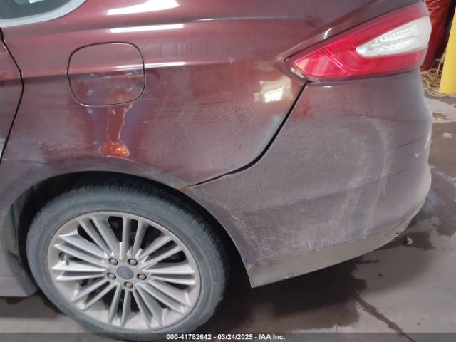 3FA6P0H96FR253220 Ford FUSION SE