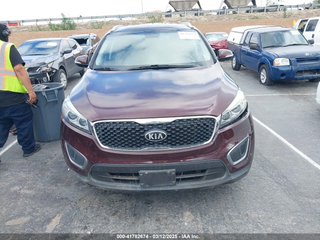 5XYPG4A37GG120294 KIA Sorento 2.4l Lx