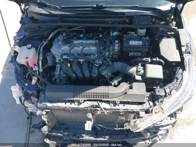 JTDEPRAE7LJ106671 Toyota COROLLA LE