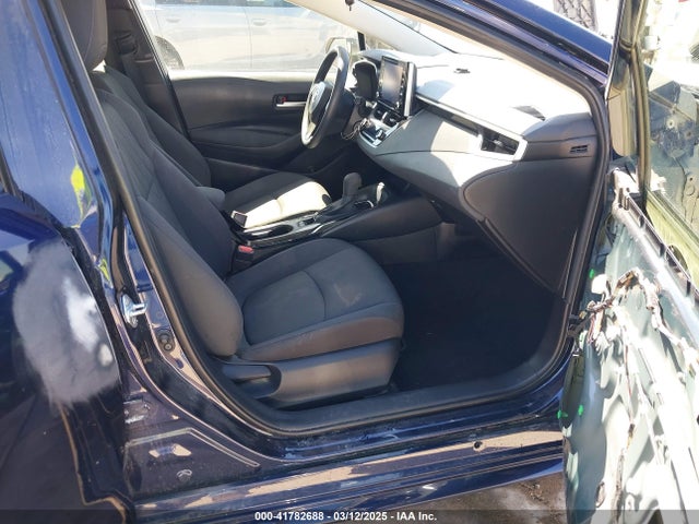 JTDEPRAE7LJ106671 Toyota COROLLA LE