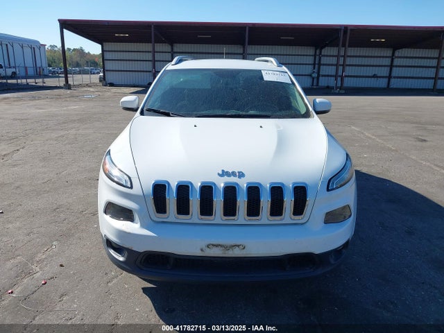 1C4PJLCS9FW657377 Jeep Cherokee Latitude