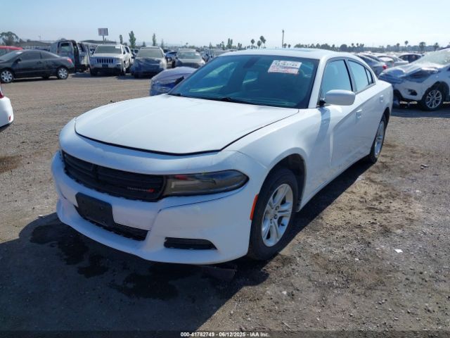 2C3CDXBG8KH724557 Dodge Charger Sxt Rwd