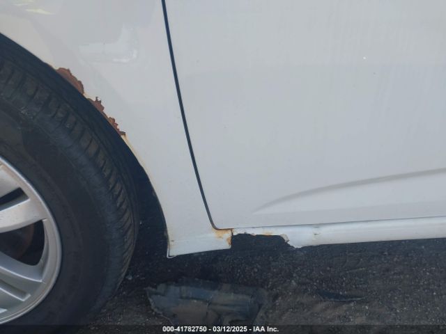 1G1JC6SH3E4100300 Chevrolet Sonic Lt Auto
