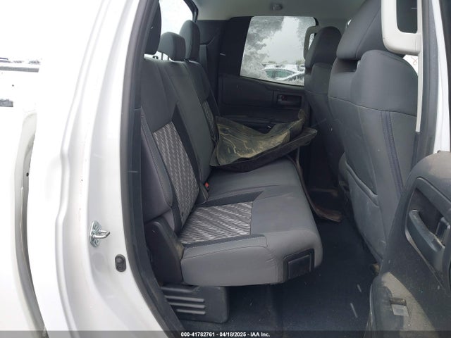 Toyota Tundra Sr 2021 5TFCY5F18MX027530 Image 8
