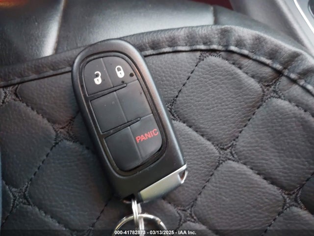 1C4PJMLB4KD323124 Jeep Cherokee Latitude Plus 4x4