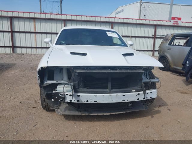 2C3CDZAG3MH631025 Dodge Challenger Sxt