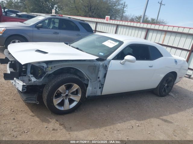 2C3CDZAG3MH631025 Dodge Challenger Sxt