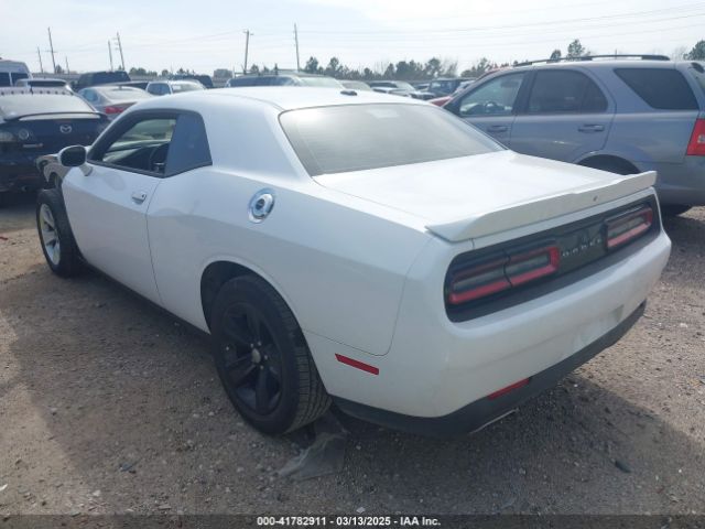 2C3CDZAG3MH631025 Dodge Challenger Sxt