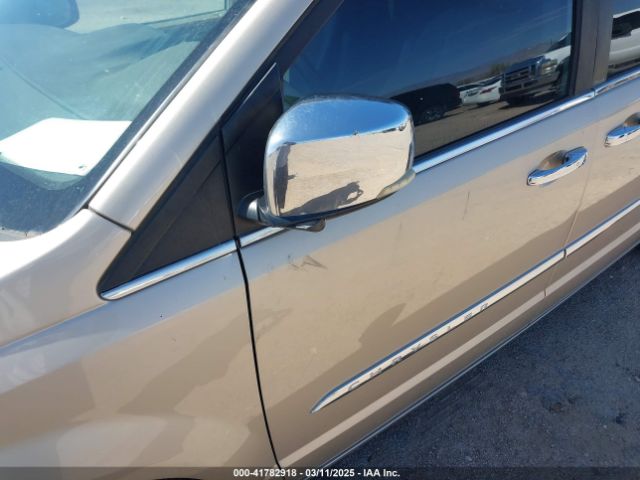 2012 CHRYSLER TOWN & COUNTRY 2C4RC1CG7CR289031 Photo 5