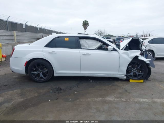 2C3CCABG0NH190751 Chrysler 300 S