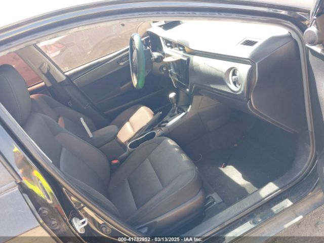2T1BURHE5KC237383 Toyota COROLLA LE