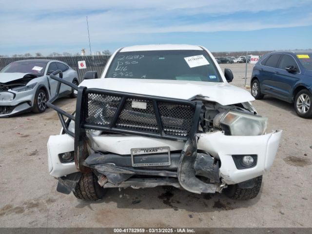5TFMU4FN8EX025484 Toyota Tacoma Base V6