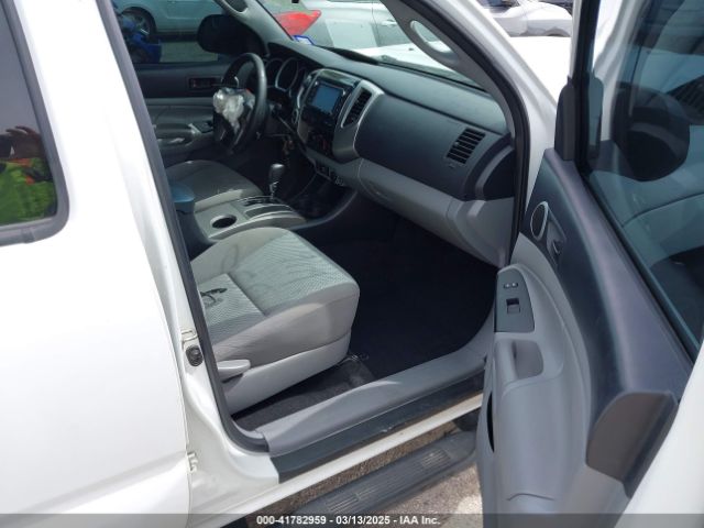 5TFMU4FN8EX025484 Toyota Tacoma Base V6