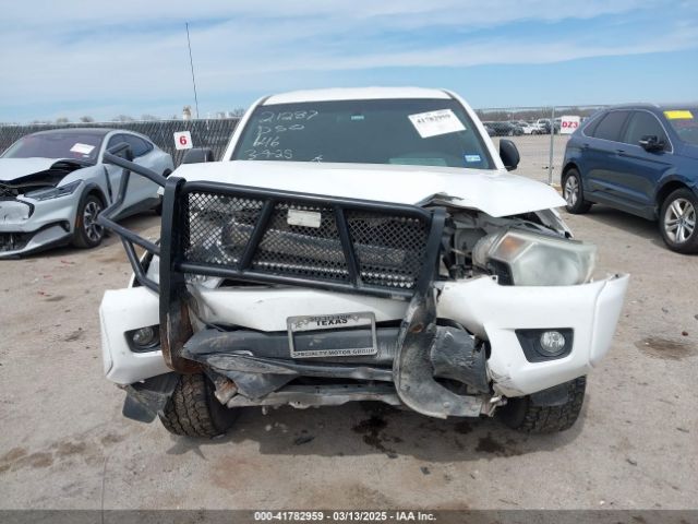 5TFMU4FN8EX025484 Toyota Tacoma Base V6