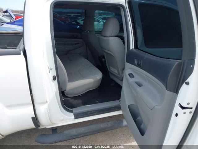 5TFMU4FN8EX025484 Toyota Tacoma Base V6