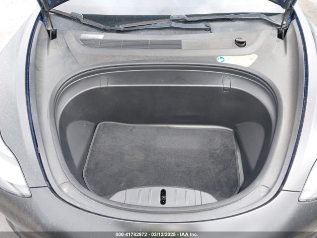 5YJ3E1EA7JF012249 Tesla Model 3 Long Range/mid Range