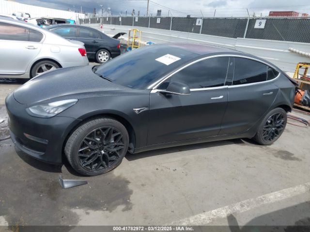 5YJ3E1EA7JF012249 Tesla Model 3 Long Range/mid Range