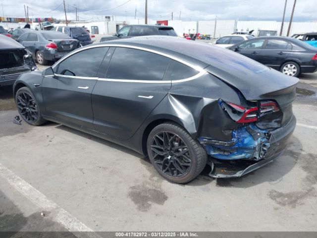 5YJ3E1EA7JF012249 Tesla Model 3 Long Range/mid Range