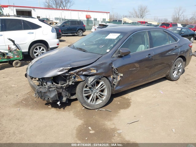 4T1BF1FK1FU014721 Toyota CAMRY SE