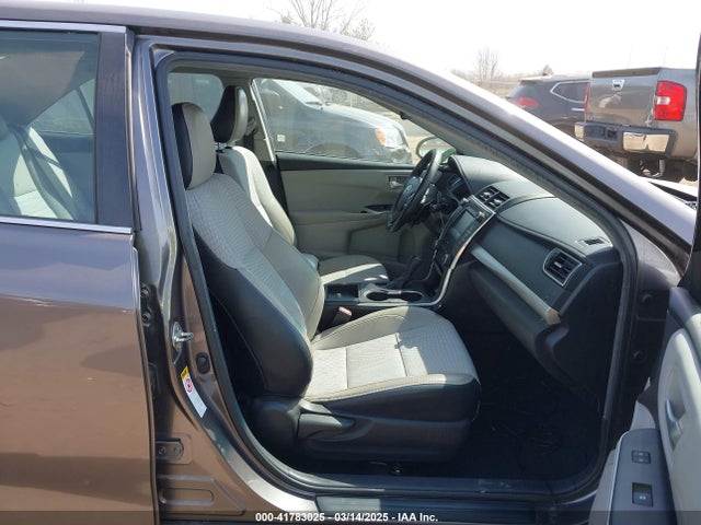 4T1BF1FK1FU014721 Toyota CAMRY SE