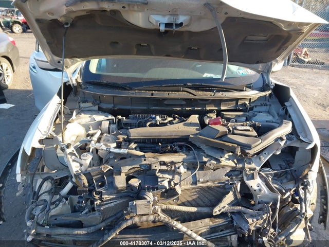 5N1AT2MV7JC788266 Nissan ROGUE SV