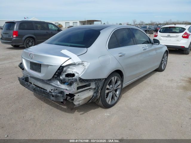 55SWF4JB9HU218319 Mercedes-Benz C 300 Luxury/sport