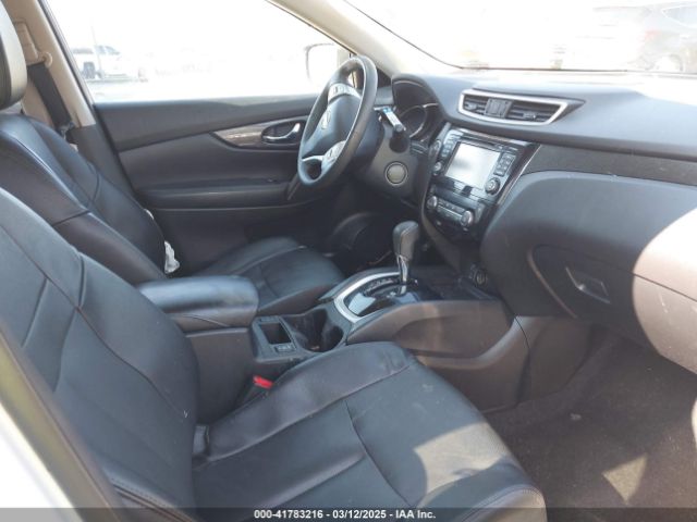 5N1AT2MT9GC880700 Nissan Rogue Sl