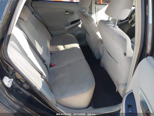 Toyota Prius Two 2015 JTDKN3DU9F0435455 Image 8