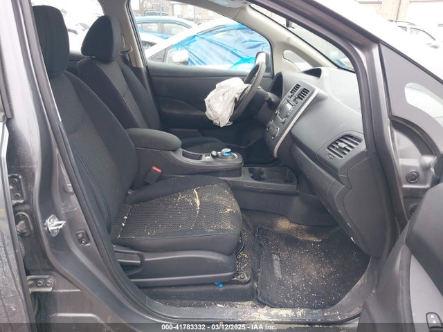 1N4BZ0CP6HC300956 Nissan LEAF S