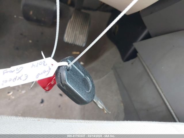 1FMJU1H52EEF06868 Ford Expedition Xlt