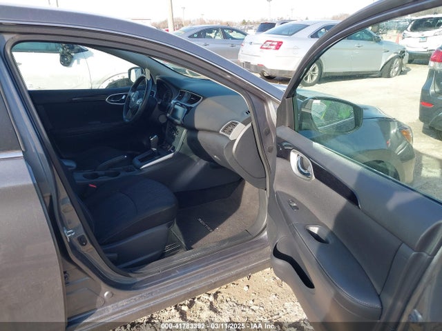 3N1AB7AP4KY358068 Nissan SENTRA SV