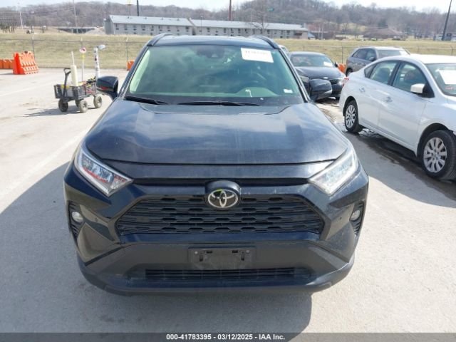 JTMA1RFV4KD008915 Toyota Rav4 Xle Premium