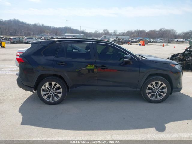 JTMA1RFV4KD008915 Toyota Rav4 Xle Premium