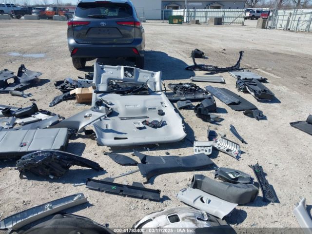 5TDKDRAH4PS049134 Toyota Highlander Xle