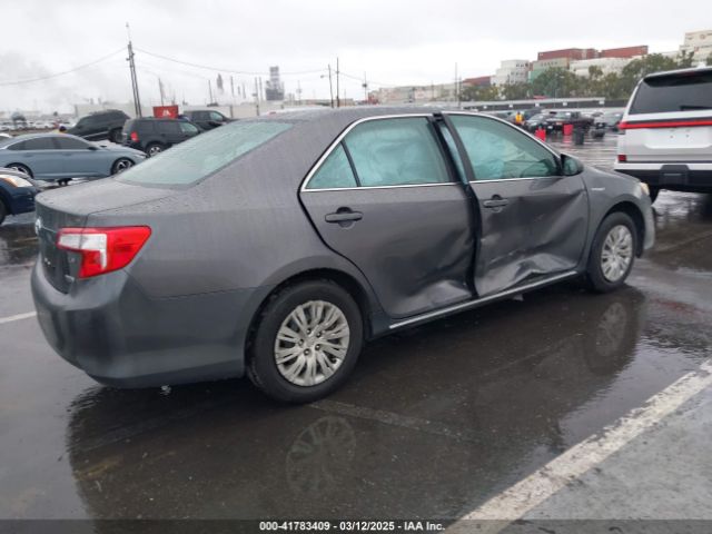 4T1BD1FK9EU115039 Toyota Camry Hybrid Le