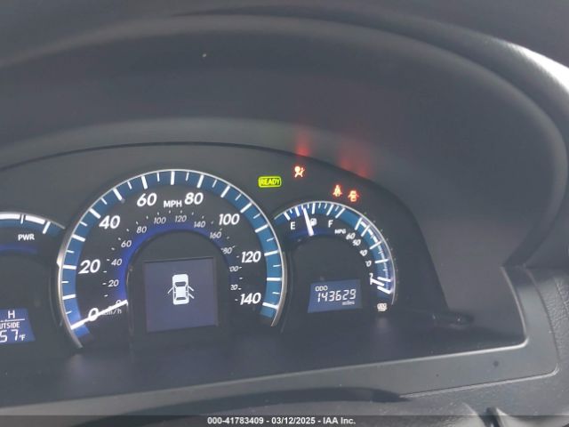 4T1BD1FK9EU115039 Toyota Camry Hybrid Le