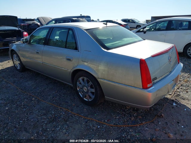 2008 CADILLAC DTS 1G6KD57Y38U147197 Photo 2