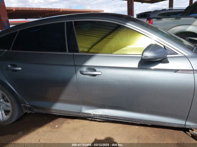WAUANCF51KA060972 Audi A5 45 Premium