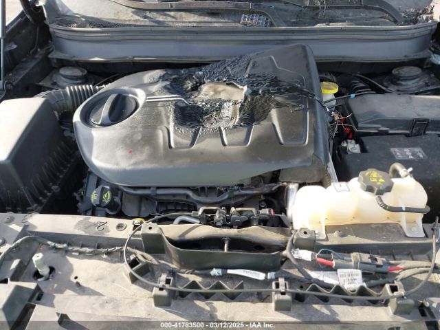 1C4PJMMX8MD166775 Jeep Cherokee Latitude Lux 4x4