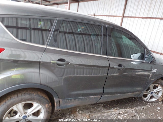 1FMCU9G9XFUA62125 Ford ESCAPE SE