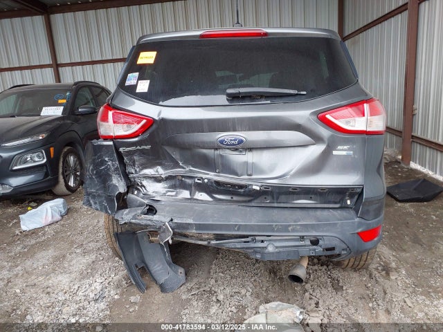 1FMCU9G9XFUA62125 Ford ESCAPE SE