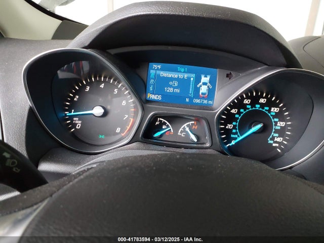 1FMCU9G9XFUA62125 Ford ESCAPE SE