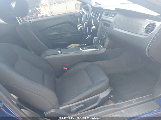 1ZVBP8AM9E5218949 Ford Mustang V6