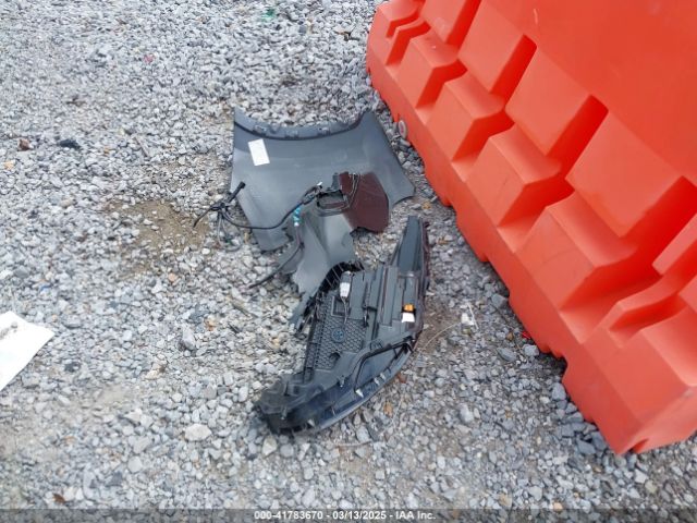 5TDCZRAH2LS512145 Toyota Highlander L