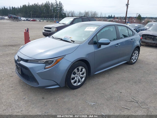 Toyota COROLLA LE 2021 5YFEPMAE5MP209930 Image 2