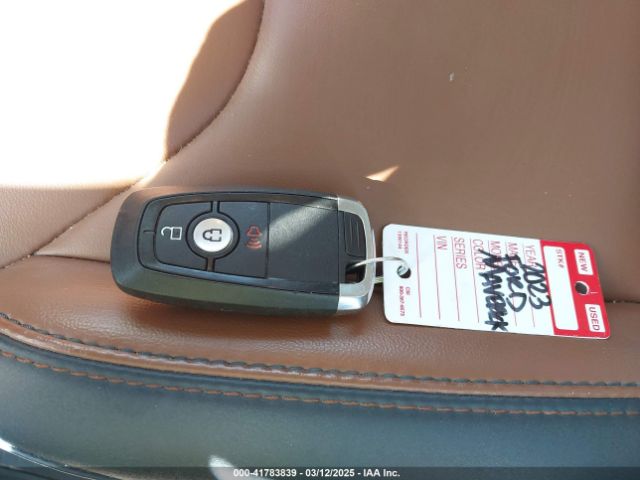 3FTTW8F92PRA70299 Ford Maverick Lariat